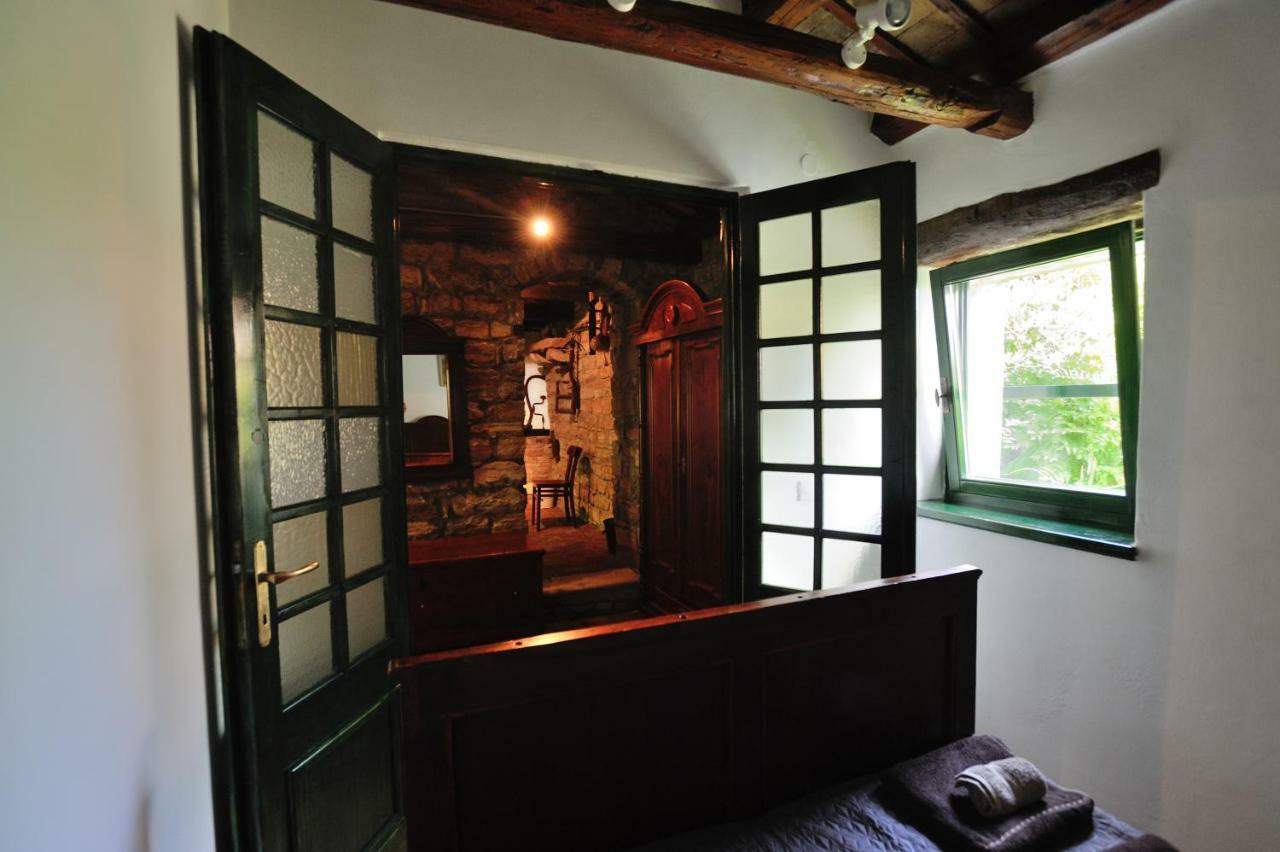 Traditional Istrian Stone House Smarje  Ngoại thất bức ảnh